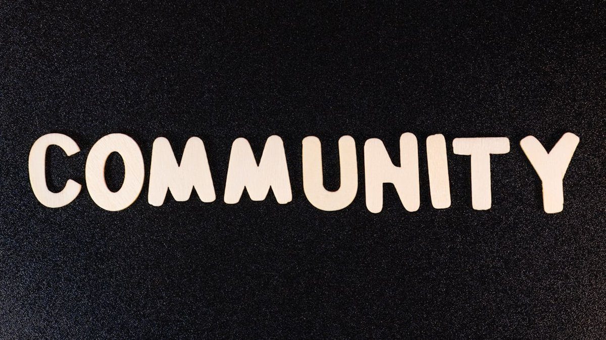 Propuestas y acuerdos para juntas de propietarios: prevención activa contra okupas