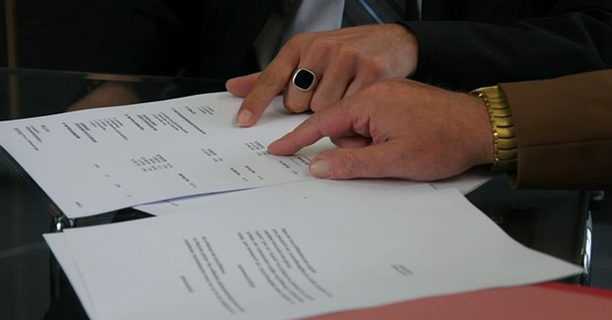 Tu contrato de alquiler falla si la cláusula antiokupa es nula